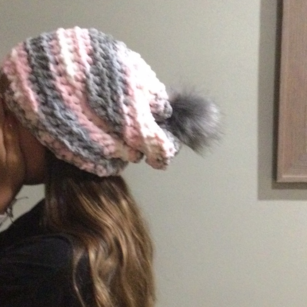 Handmade Chic Striped slouchy Beanie with Pom Pom - Picture 2 of 8